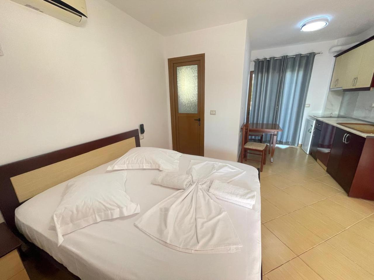 Orfea Apartman *
