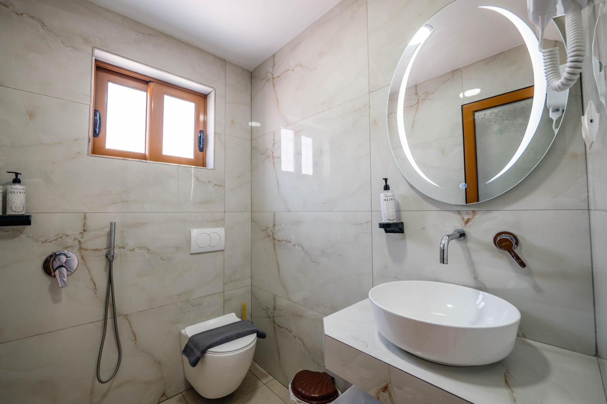 Apartman Orfea *
